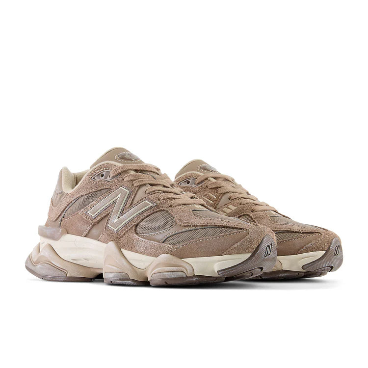 New Balance 9060 – Mushroom Timberwolf