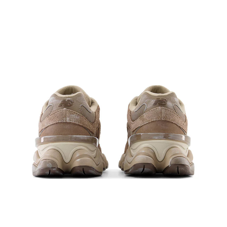 New Balance 9060 – Mushroom Timberwolf