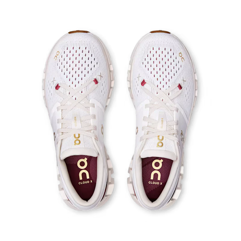 On running X 4 'Pearl Ivory'