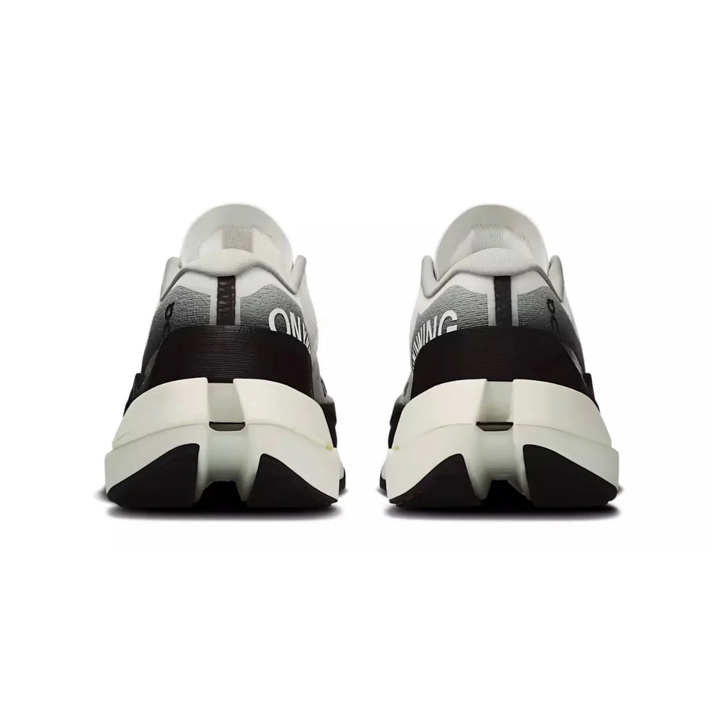 On Running Cloudboom Max White Black