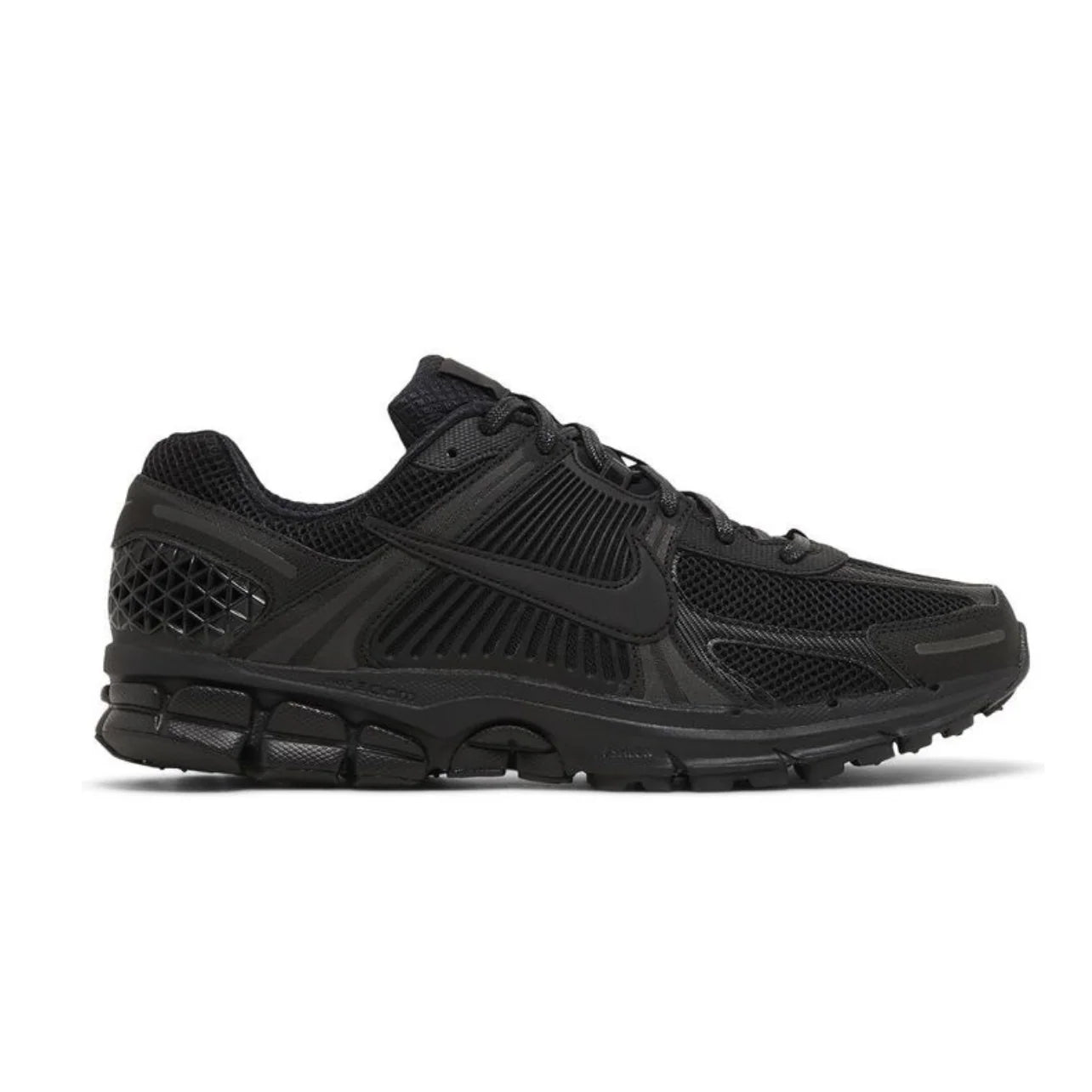 Air Zoom Vomero 5 'Triple Black'