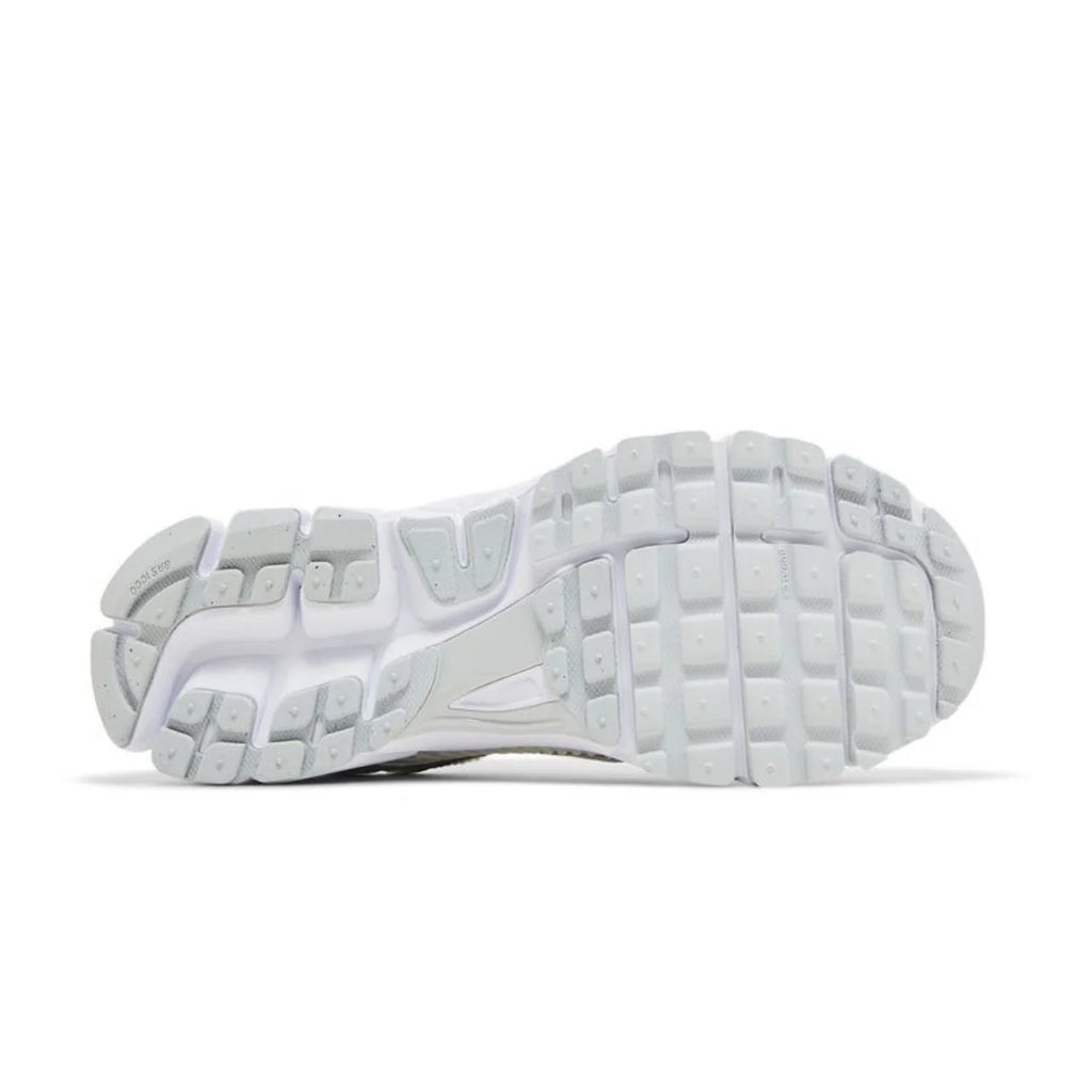 Air Zoom Vomero 5 'Chrome Toe'
