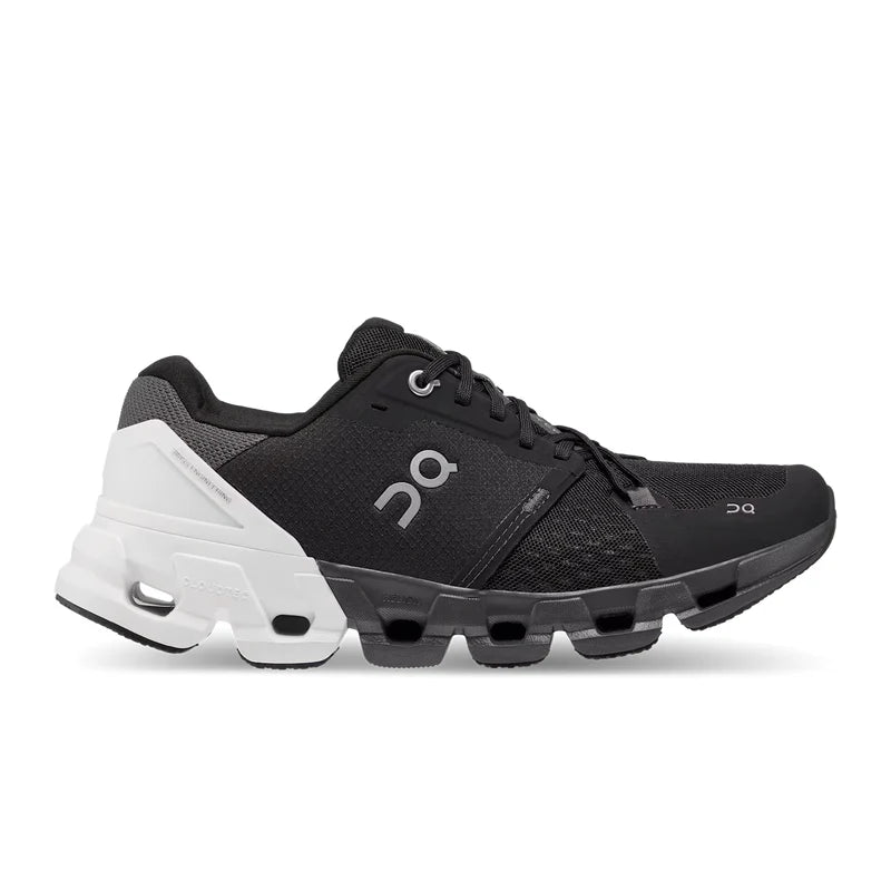 On Running Cloudflyer 4 Black/White