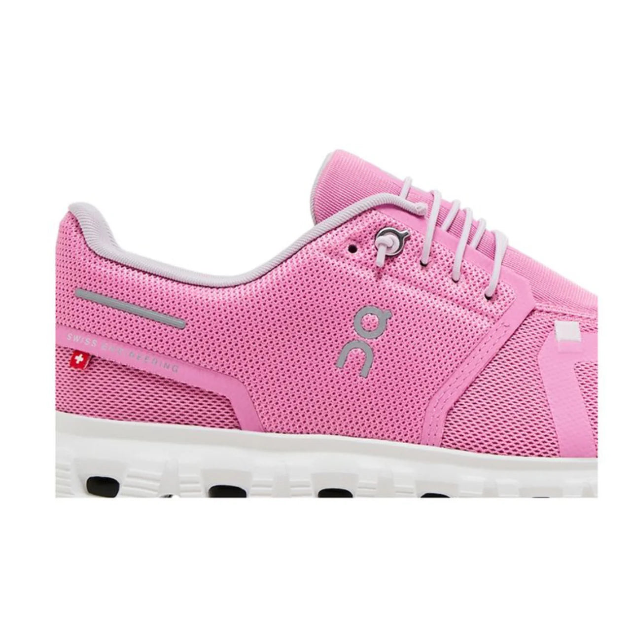 On Running Cloud 6 'Raspberry White'