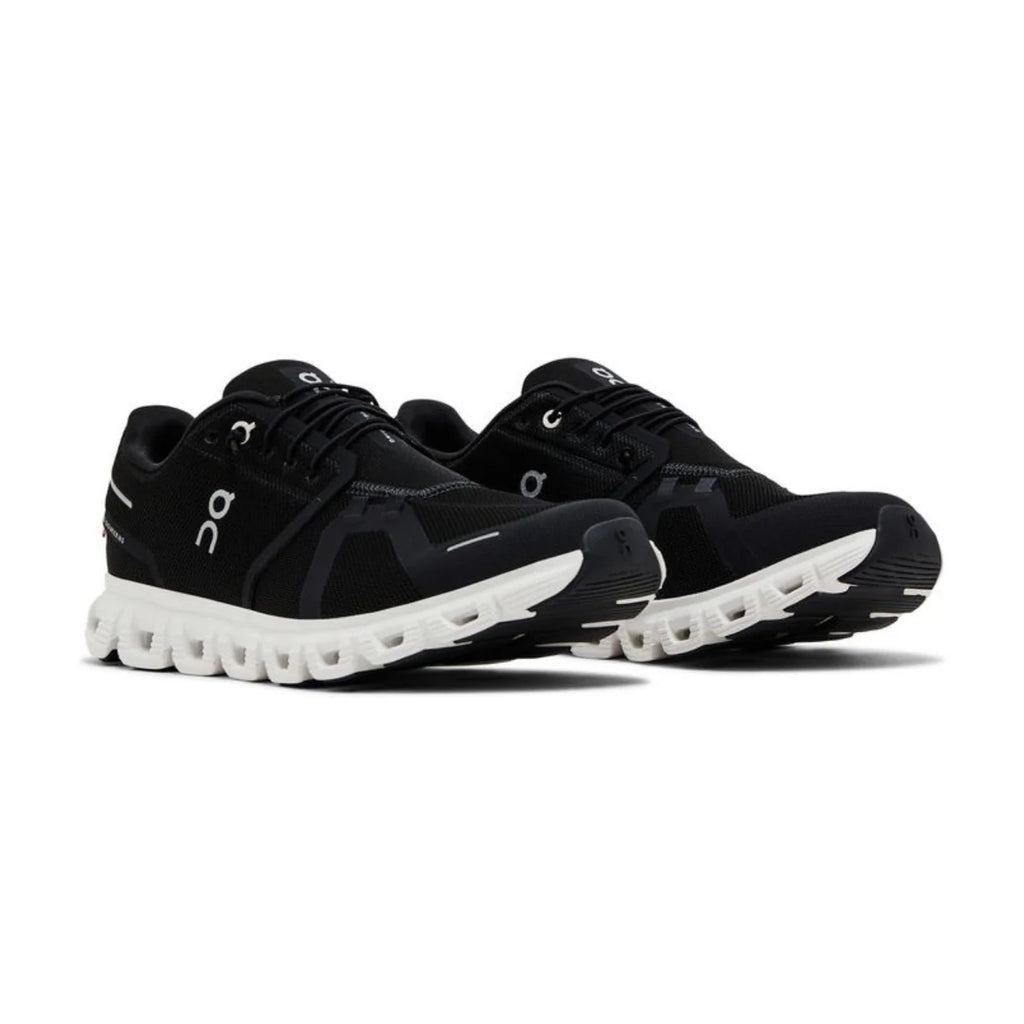 On Running Cloud 6 'Black White'