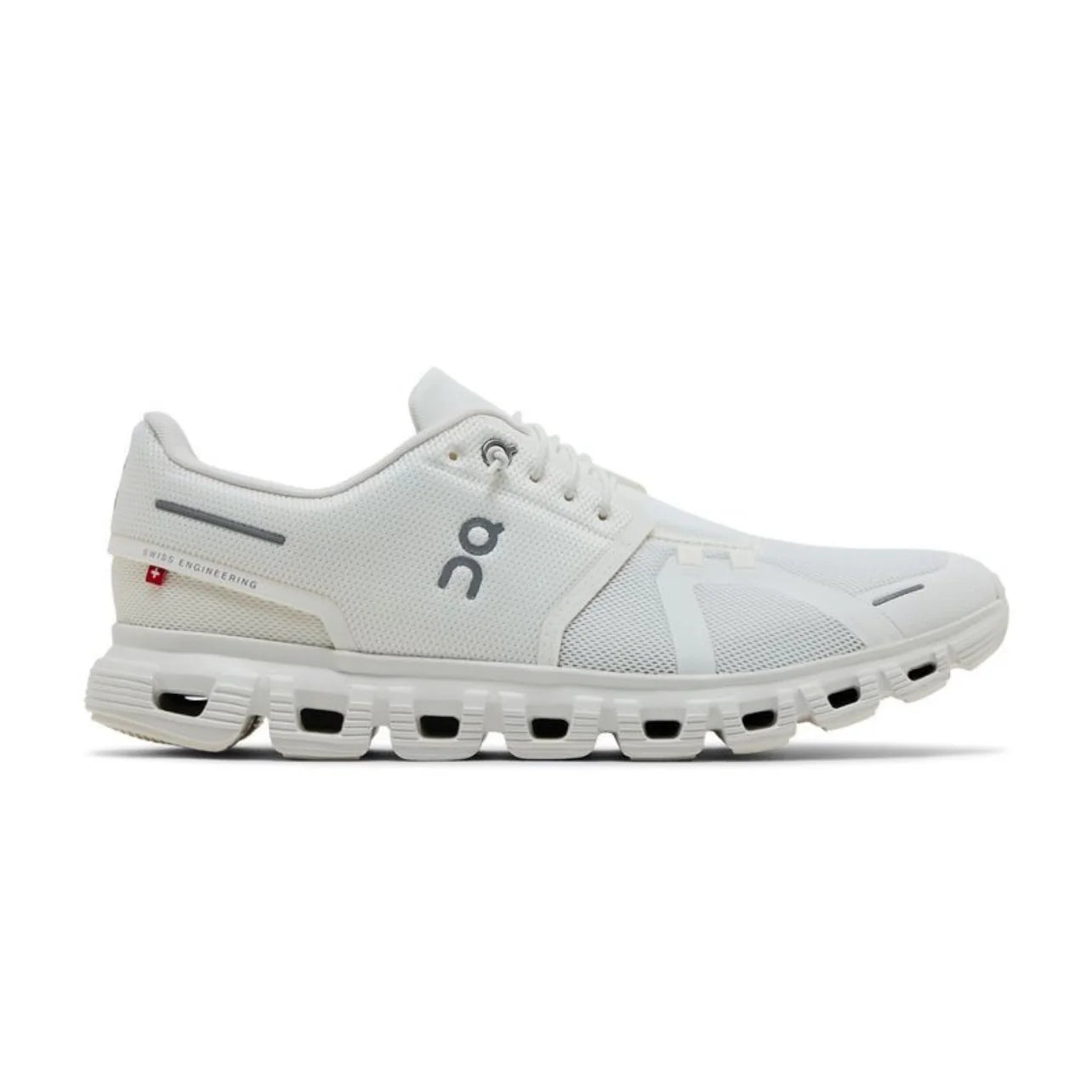 On Running Cloud 6 'Triple White'
