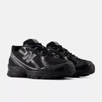 New balance 740 Black with silver metallic