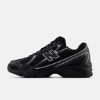 New balance 740 Black with silver metallic