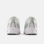 New balance 740 White with metallic silver and reflection