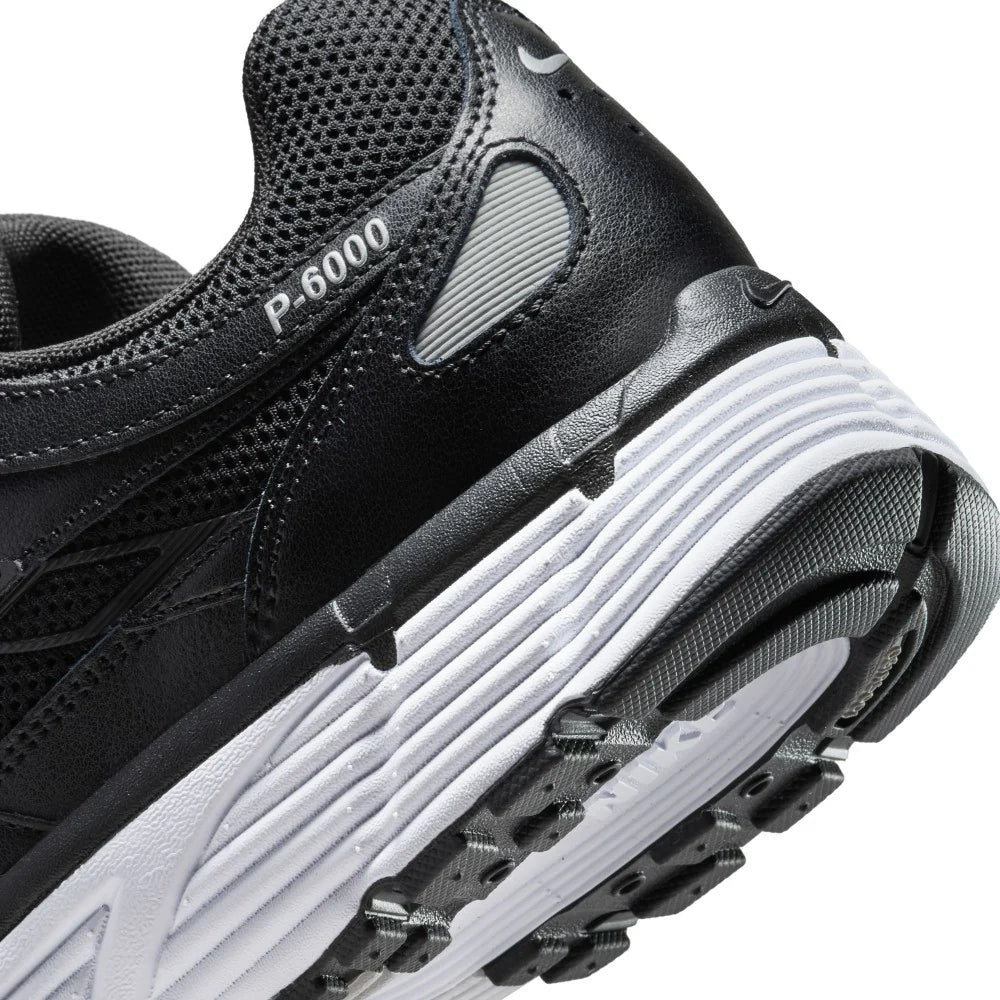 Nike P-6000 white/black metallic