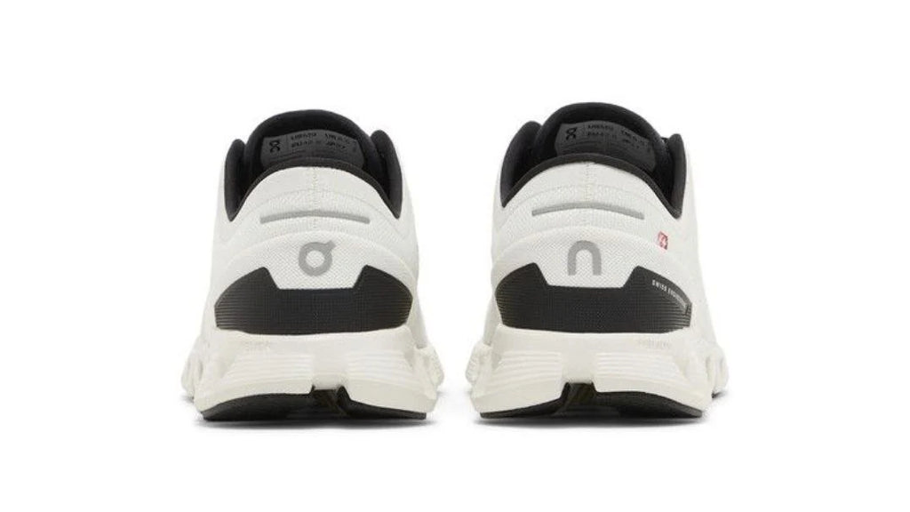 On Cloud × 3 'Ivory Black'